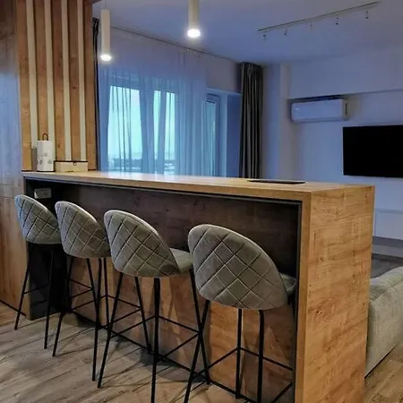 Koa - Pandora Apartment With Hidden Door Апартаменти