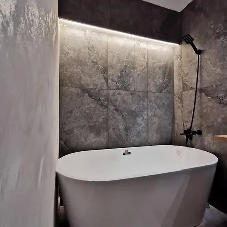 Koa - Pandora Apartment With Hidden Door Апартаменти