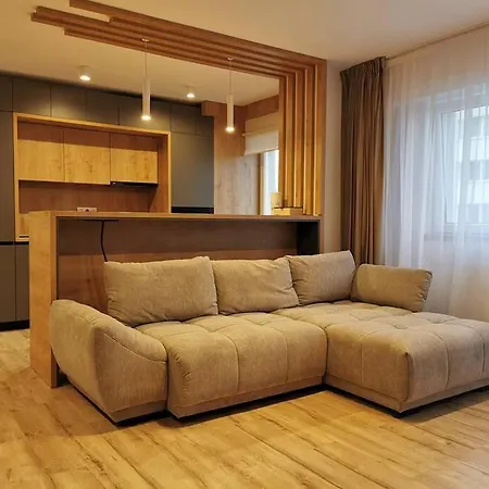 Koa - Pandora Apartment With Hidden Door Брашов